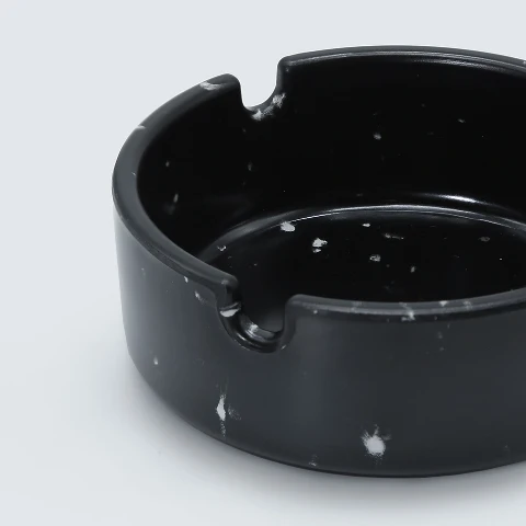 زیرسیگاری سه لبه ملامین رستورانی فده گروپ زیرسیگاری سه لبه ملامین رستورانی فده گروپ